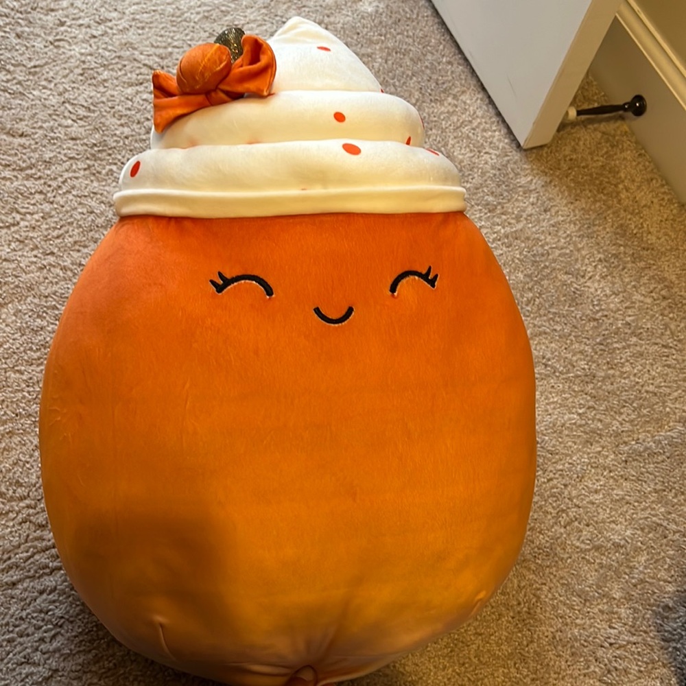 Kendal Squishmallows pumpkin fall